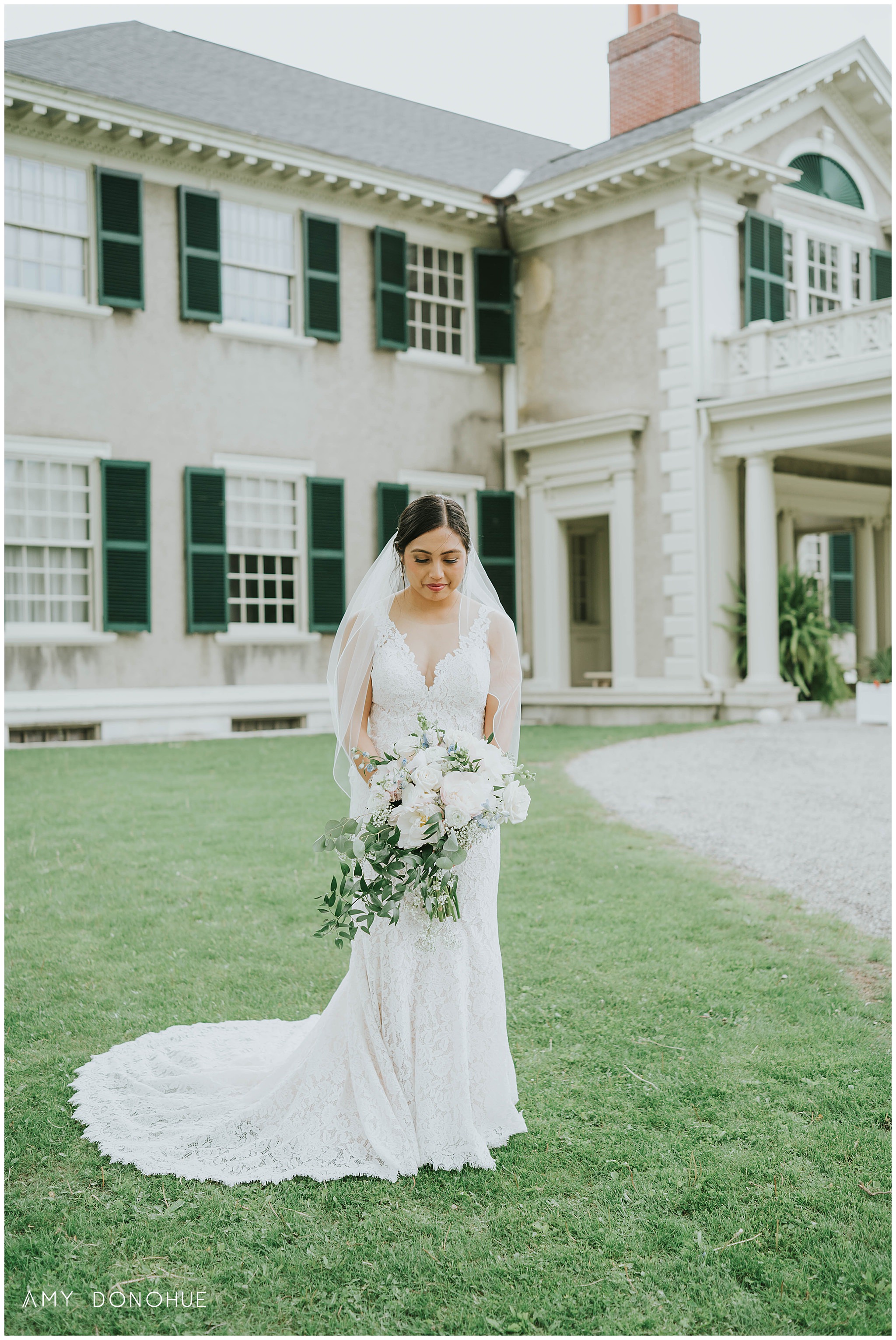 Bridal portrait in the gardens at The Hildene Lincoln Family Home in Manchester, Vermont