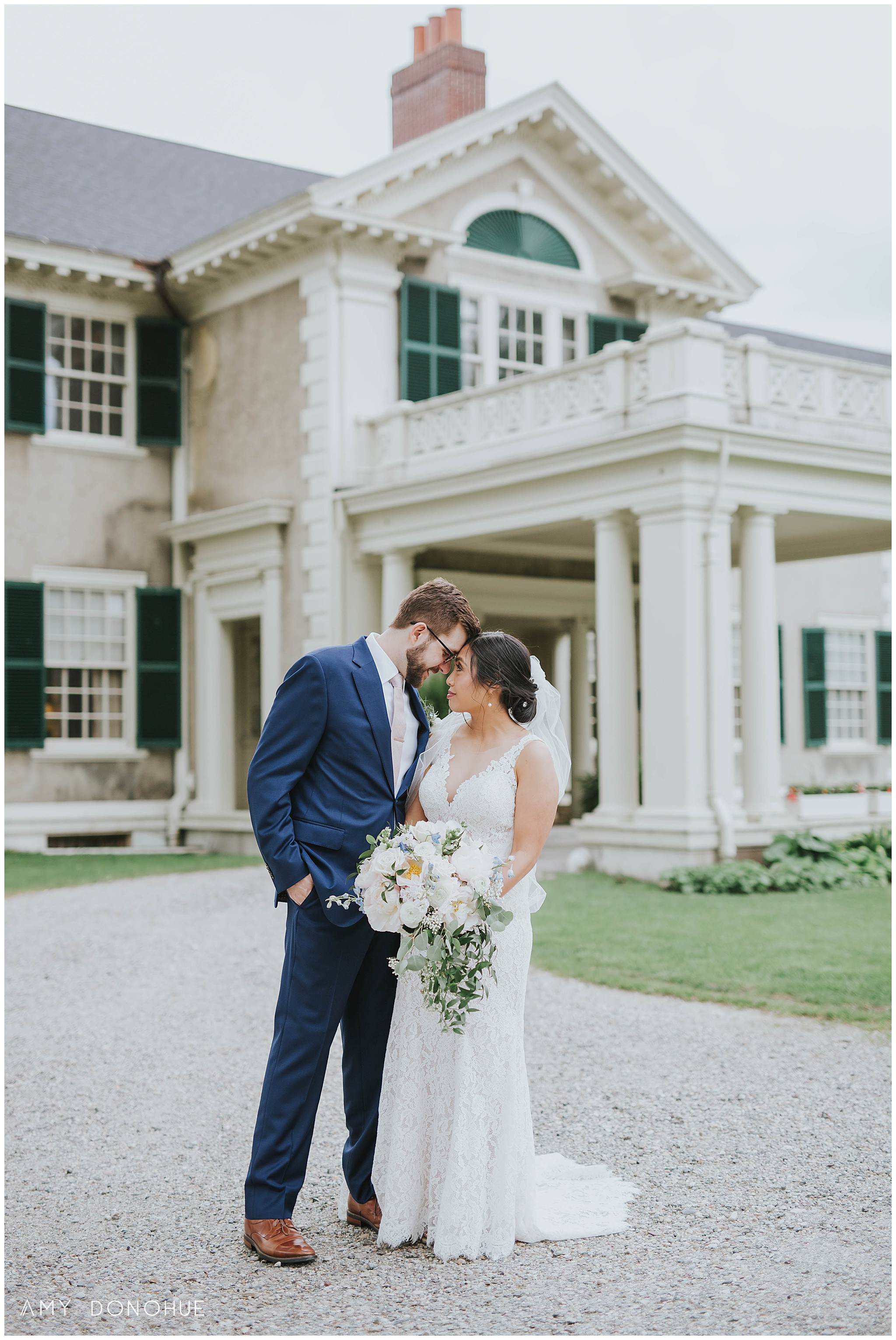Bride and Groom portraits at The Hildene in Manchester, Vermont