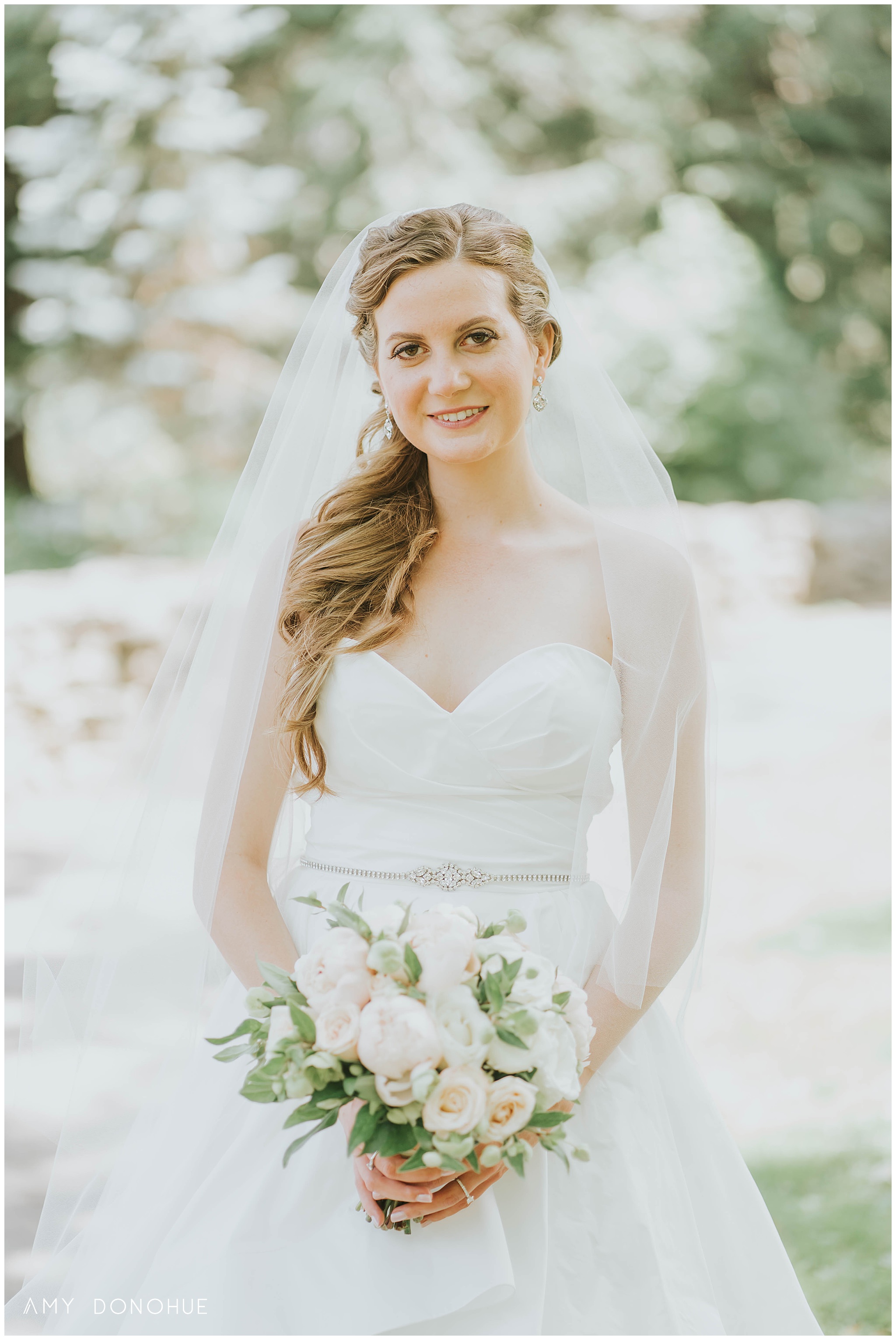 Bridal Portraits | Vermont Wedding Photographer | Woodstock Inn & Resort | © Amy Donohue Photography