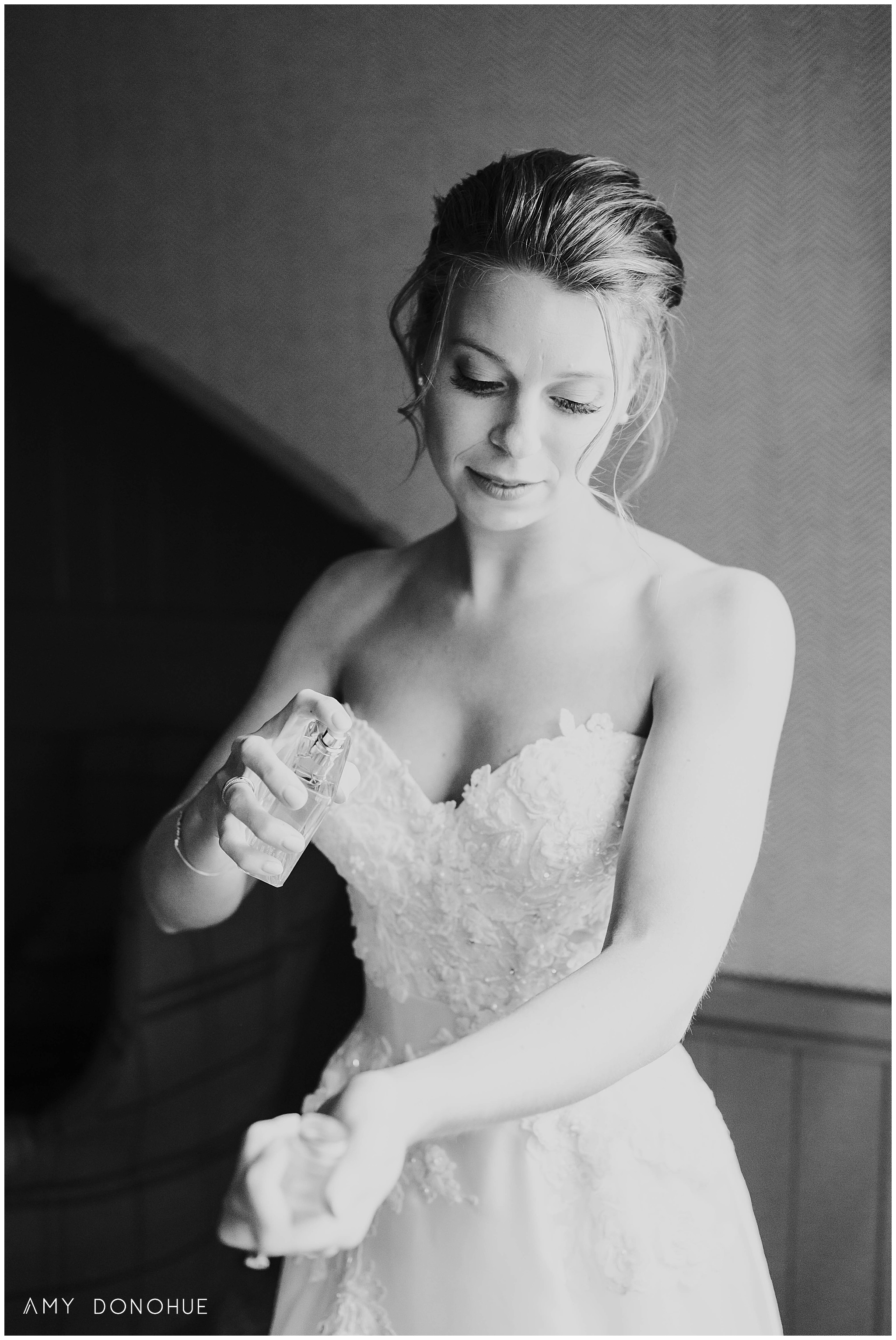 Black and White Bride Getting Ready | Vermont Wedding Photographer | Woodstock Inn & Resort | © Amy Donohue Photography