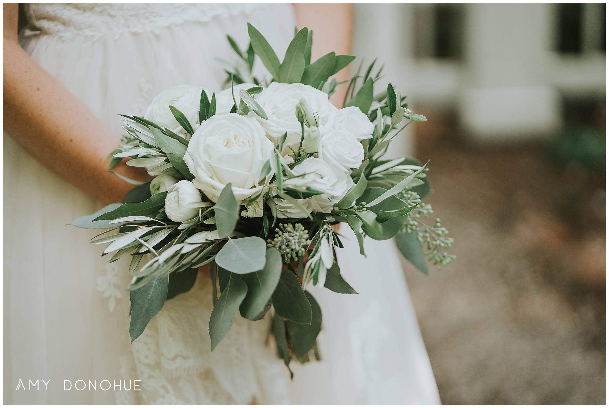 Wedding Florals | New Hampshire Wedding Photographer | Thae Fells | © Amy Donohue Photography