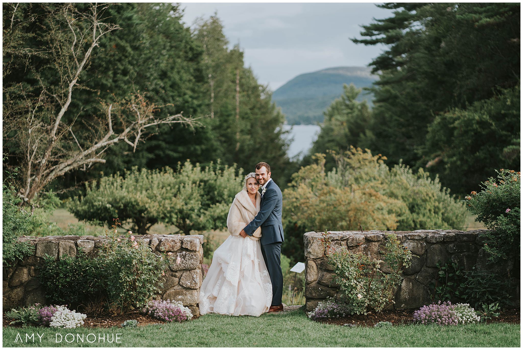 Bride and Groom Portraits| New Hampshire Wedding Photographer | Thae Fells | © Amy Donohue Photography