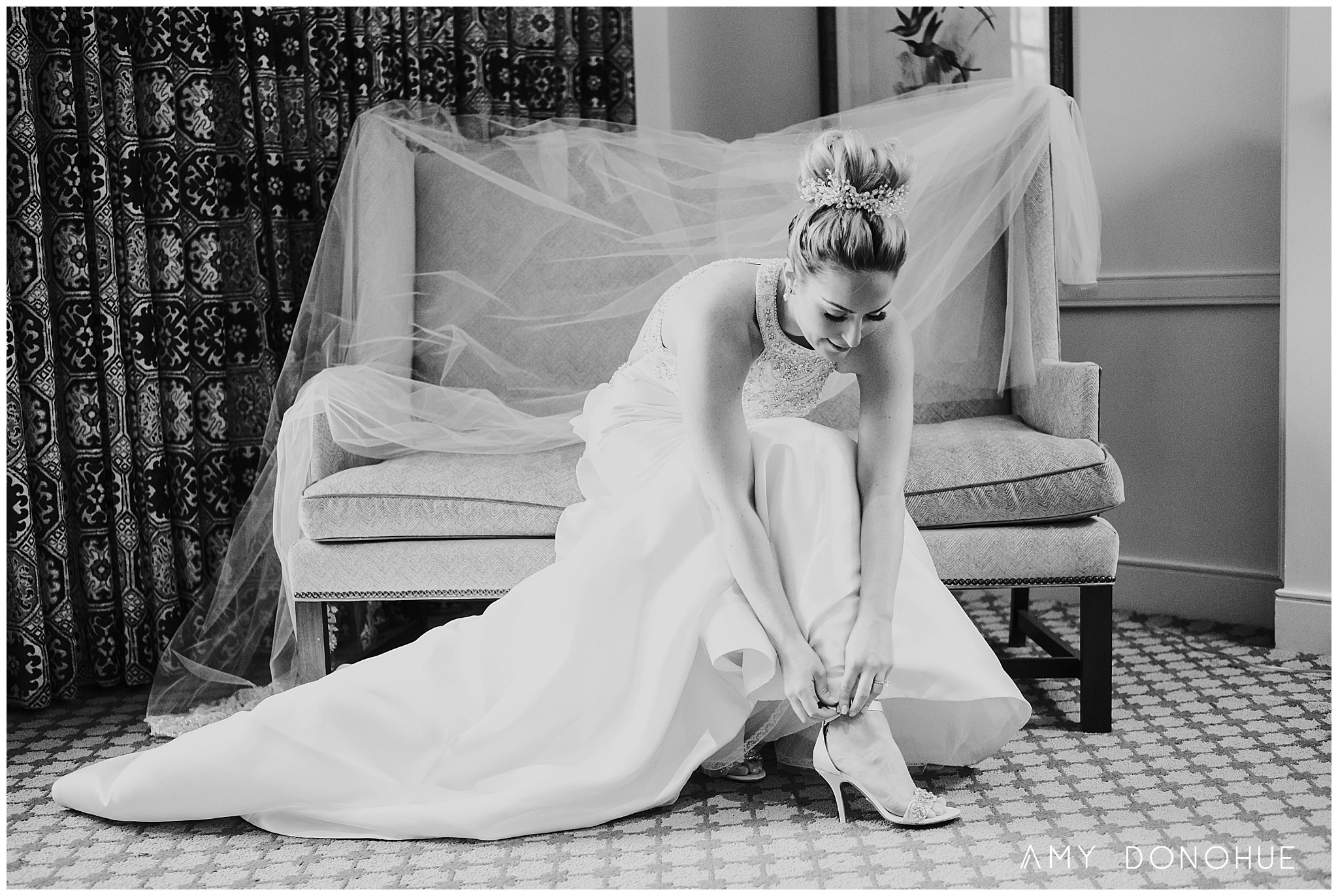 Bride Getting Ready | Vermont Wedding Photographer | Woodstock Inn & Resort Vermont | © Amy Donohue Photography