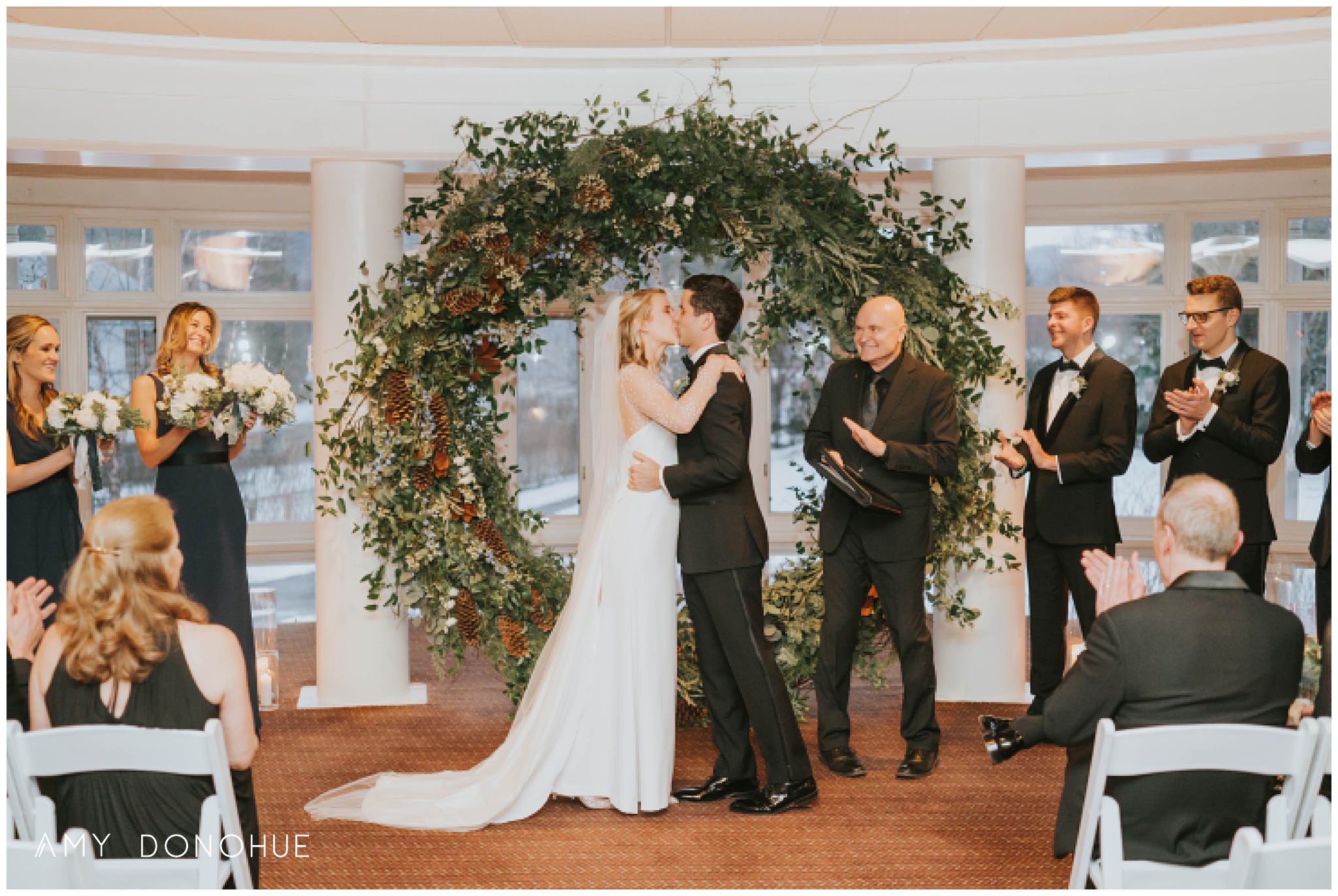 Wedding Ceremony @ The Woodstock Inn & Resort | Vermont Wedding Photographer | © Amy Donohue Photography