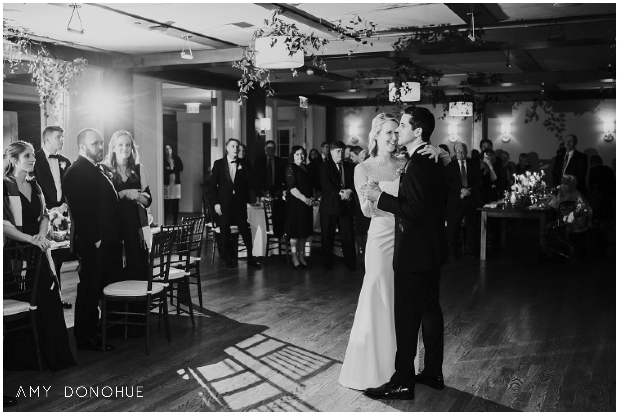 First Dance @ The Woodstock Inn & Resort | Vermont Wedding Photographer | © Amy Donohue Photography