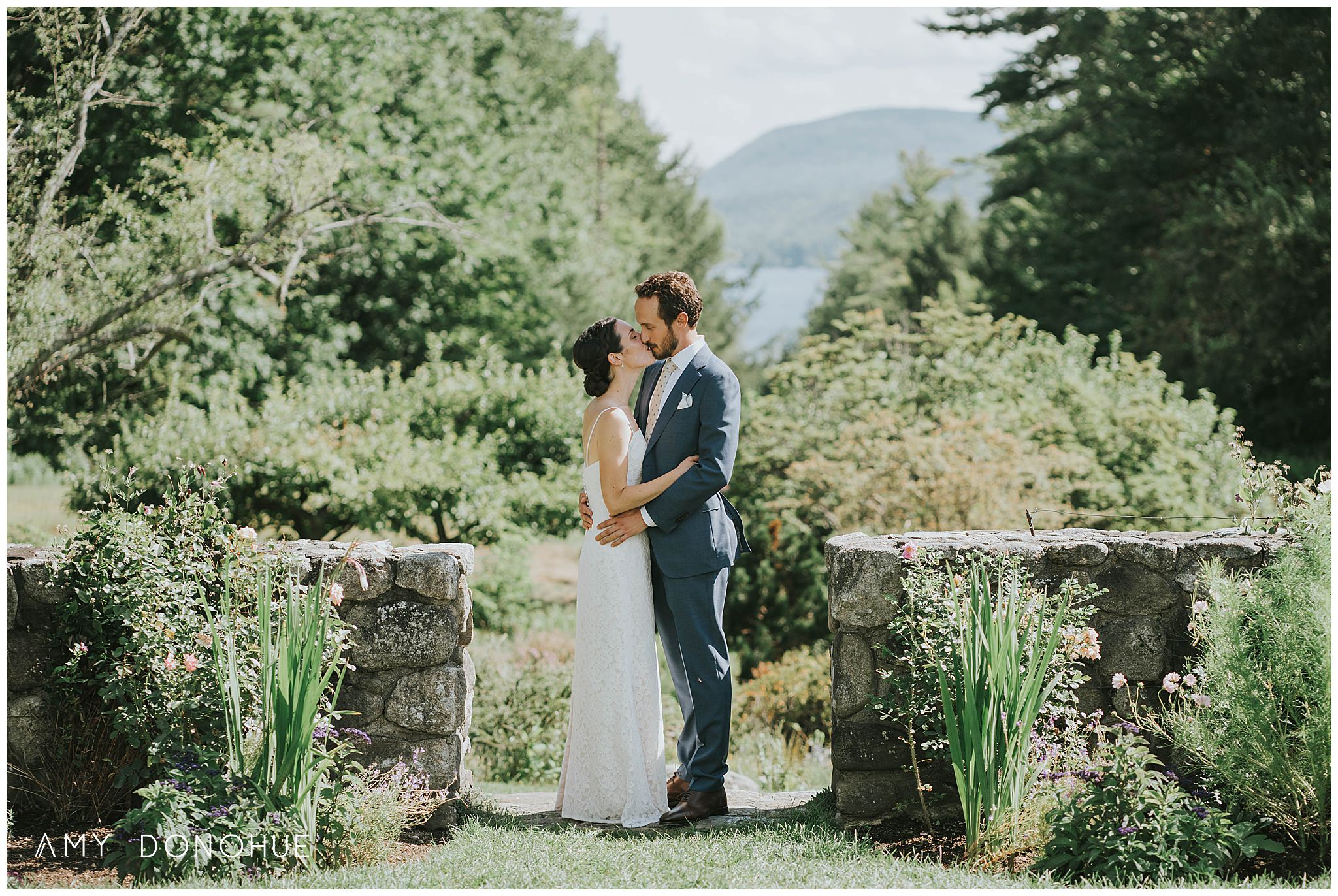 Micro Wedding Ceremony |The Fells Estate | New Hampshire Wedding Photographer | © Amy Donohue Photography